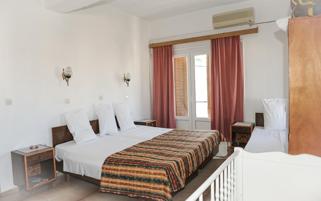 Hotel Karpathos الغرفة الصورة
